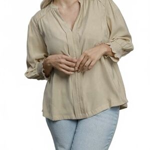 Umgee Curvy Piper Split Neck Top In Latte XL NWT